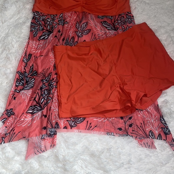 Two Piece Swim Dress Swimsuit for Women Ruched Tummy Control Tankini Set - Picture 7 of 9